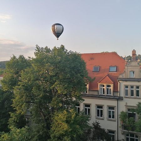 Wohlfuehlen / Parkplatz / Bis 4 Personen / Kueche Apartment Dresden Bagian luar foto